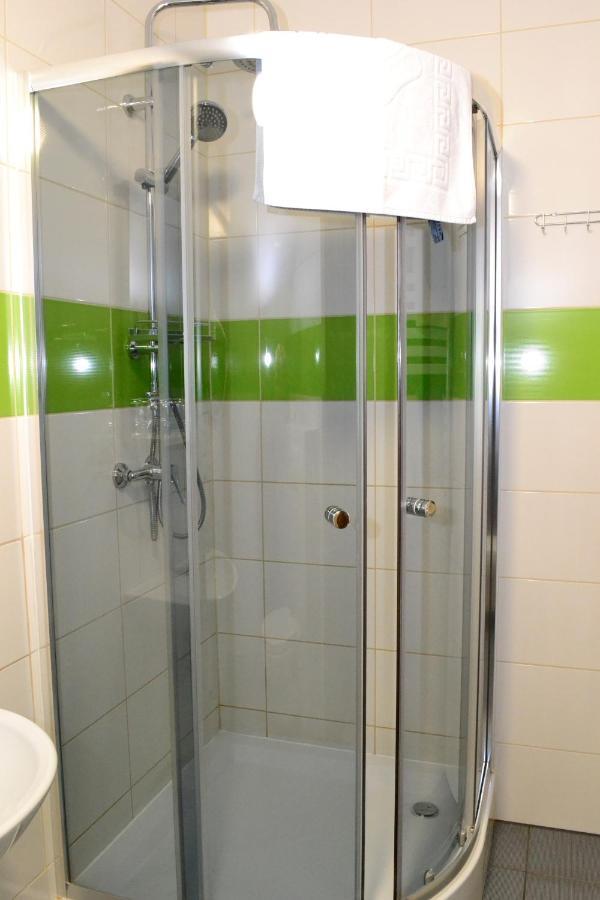 Comfort-24 Plus Słupca Exterior foto