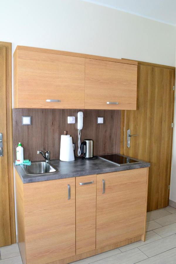 Comfort-24 Plus Słupca Exterior foto