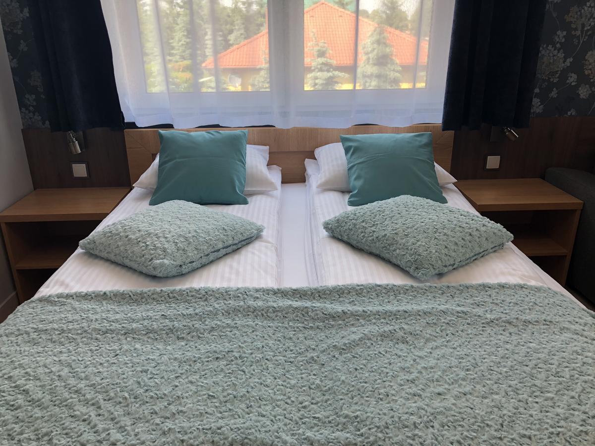Comfort-24 Plus Słupca Exterior foto