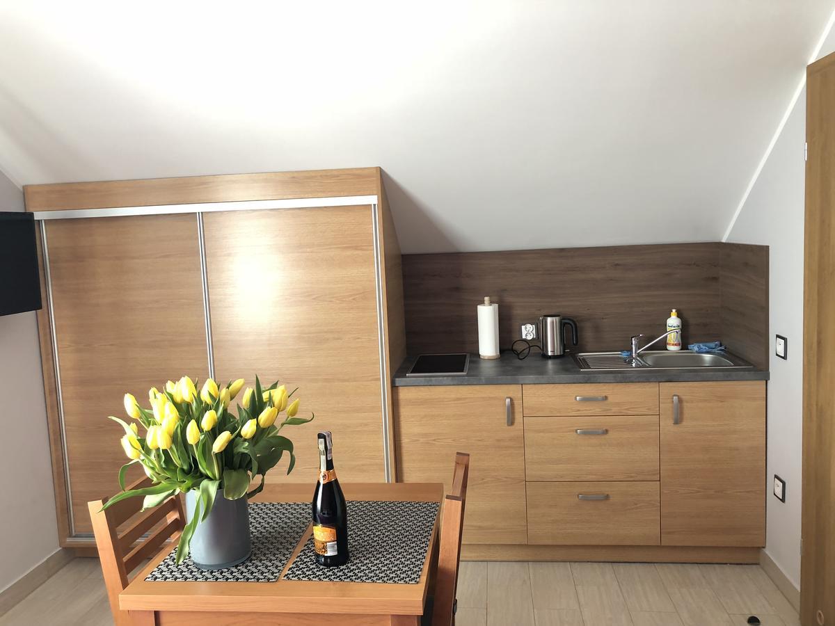 Comfort-24 Plus Słupca Exterior foto